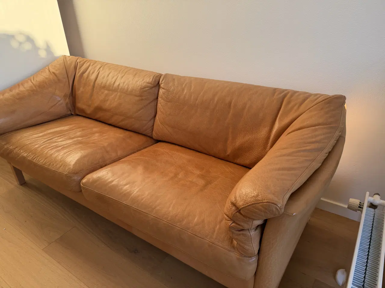 Billede 2 - Fed cognac lædersofa af Mogens Hansen