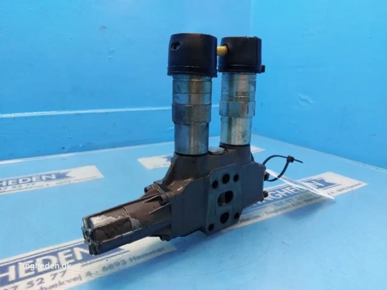 Billede 5 - Massey Ferguson 6180 Ventilblok 3582515M1