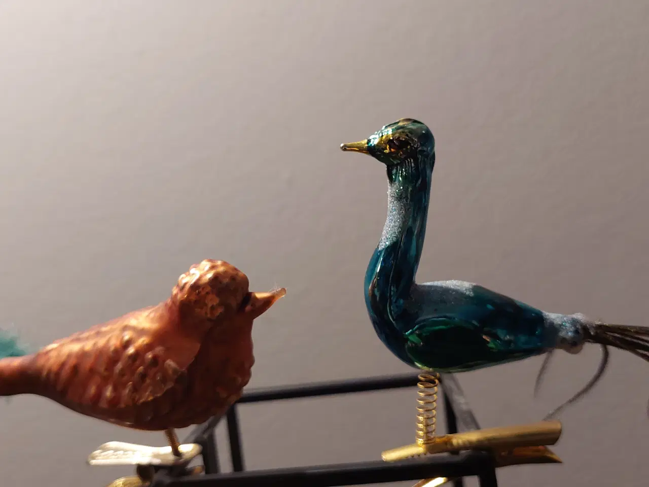 Billede 3 - Julepynt, Gamle Ældre fugle eller påfugl med fjer