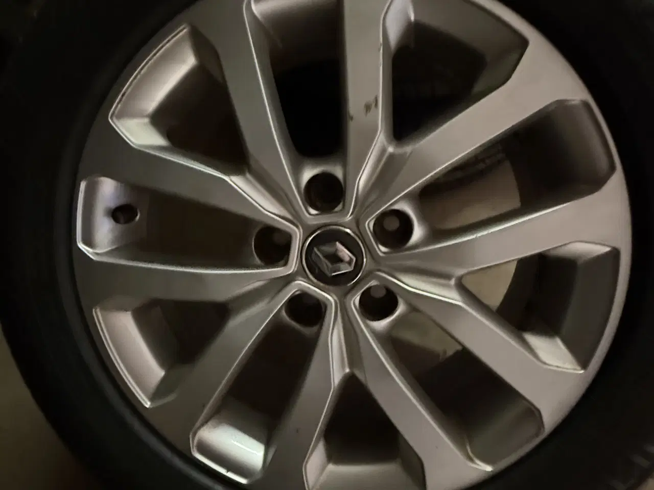 Billede 5 - Renault Kadjar Alufælge med helt ny dæk