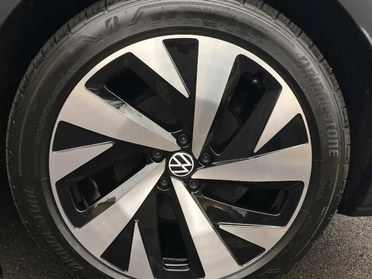 Billede 1 - Volkswagen ID.4 ID.5 R20 sommerdæk 