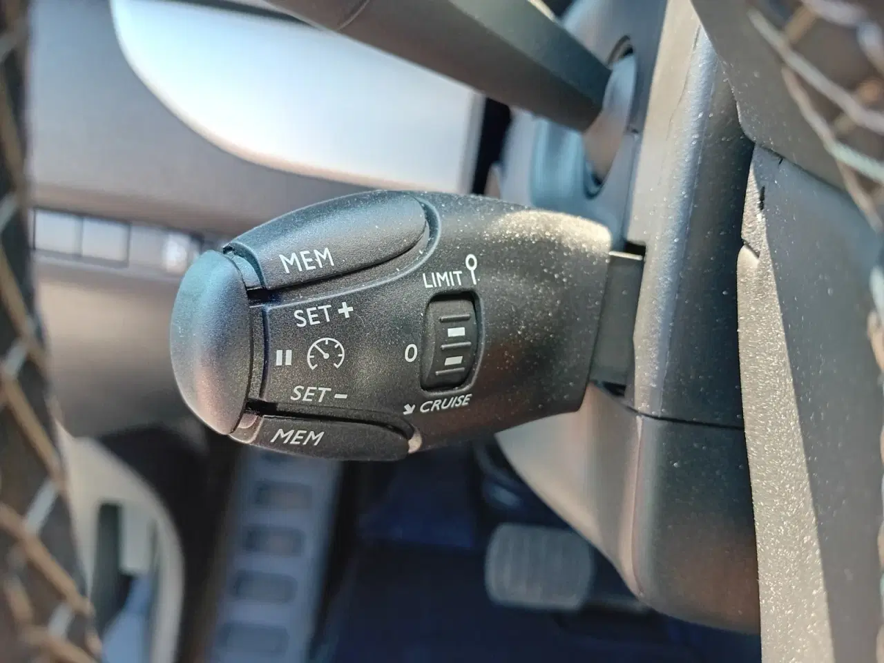 Billede 10 - Peugeot e-Expert 75 L2 Premium Van