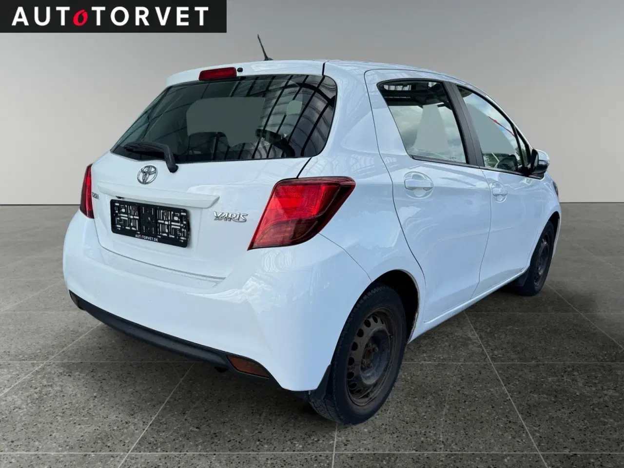 Billede 3 - Toyota Yaris 1,0 VVT-i T2 Touch