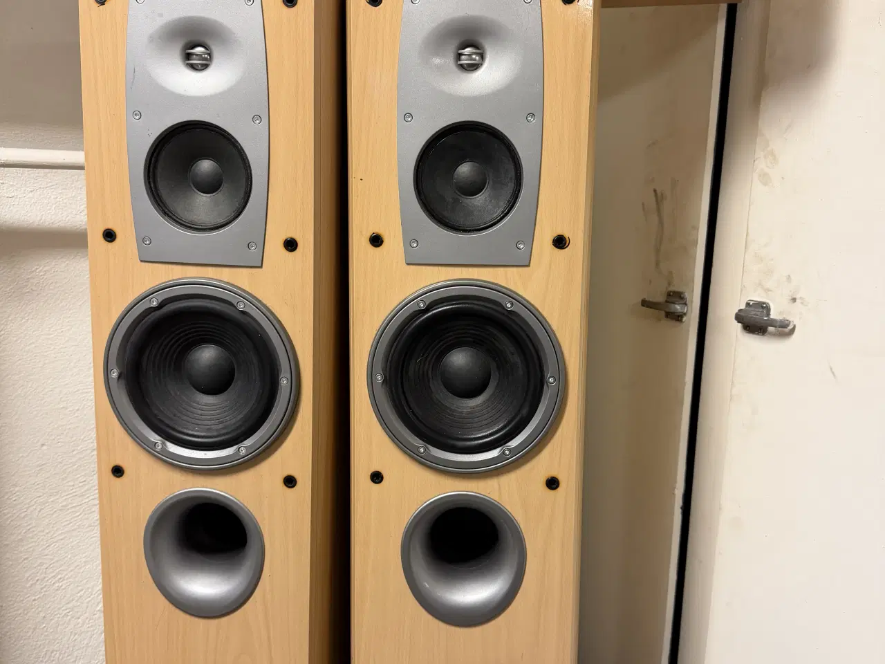 Billede 2 - JBL højtaler med forstærker 