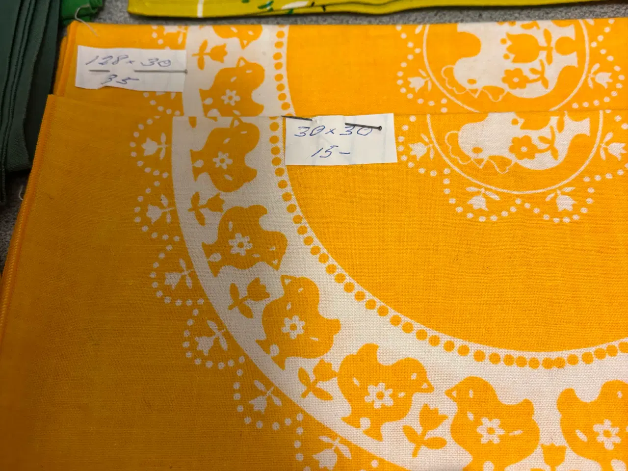 Billede 3 - Servietter , forskell str