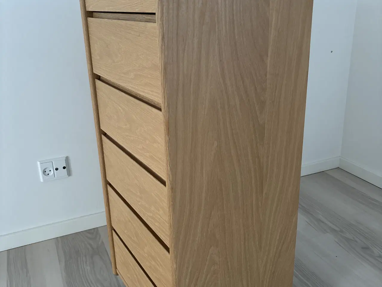 Billede 2 - Flot kommode i eg