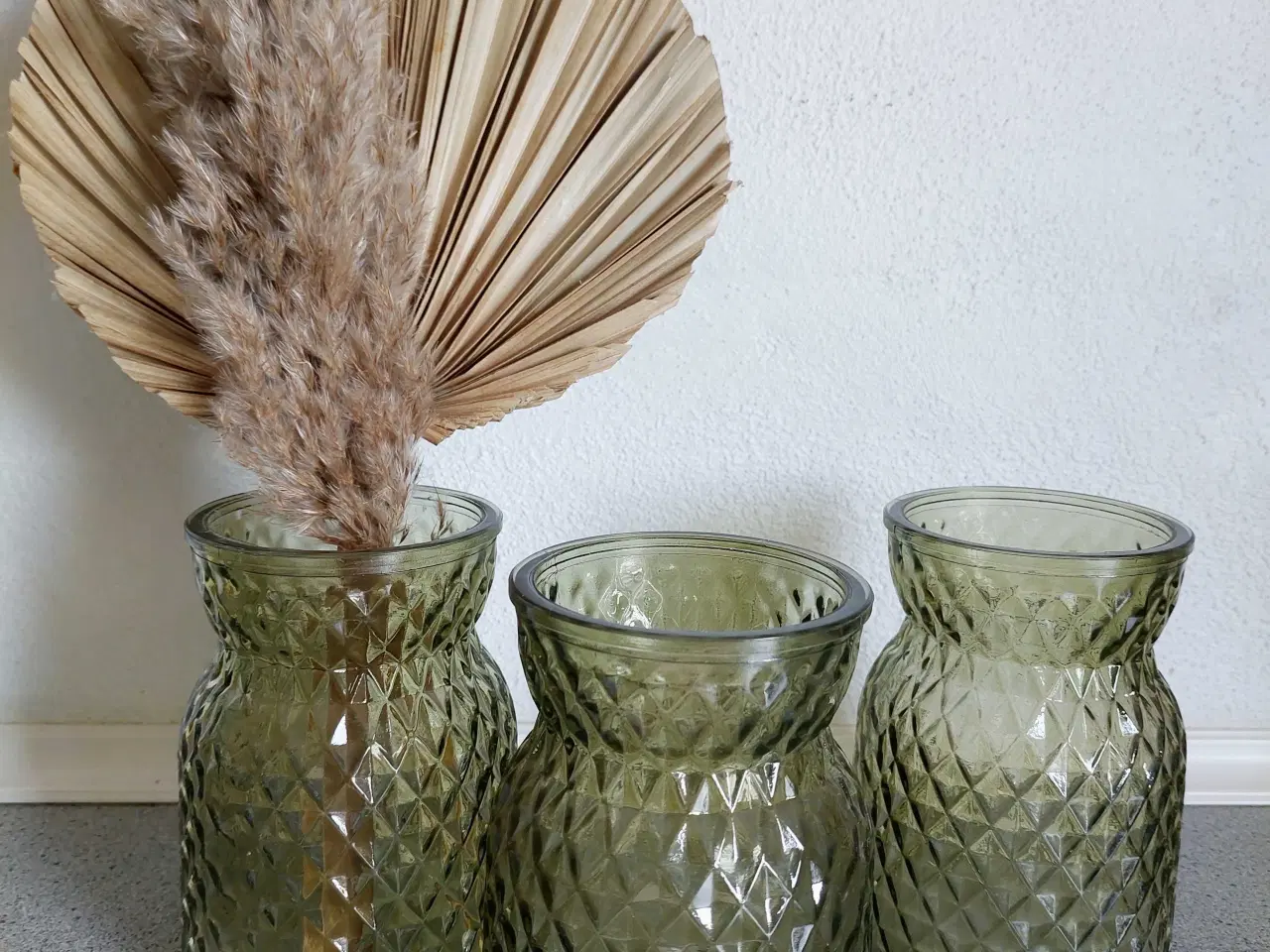 Billede 1 - 3 olivengrøn glasvaser / hyacintglas