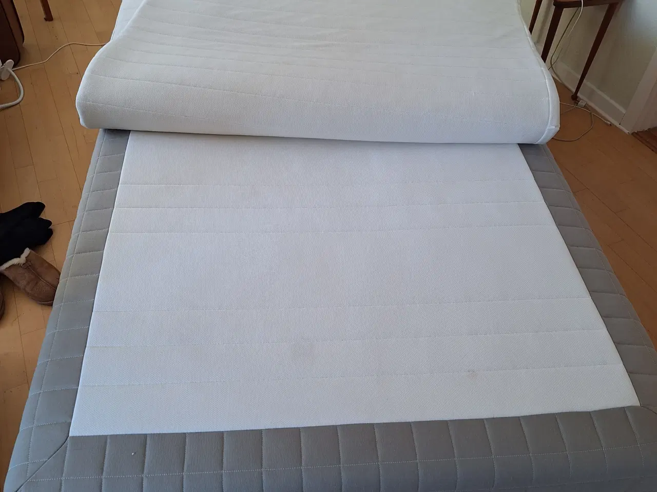 Billede 2 - Boksmadras med topmadras