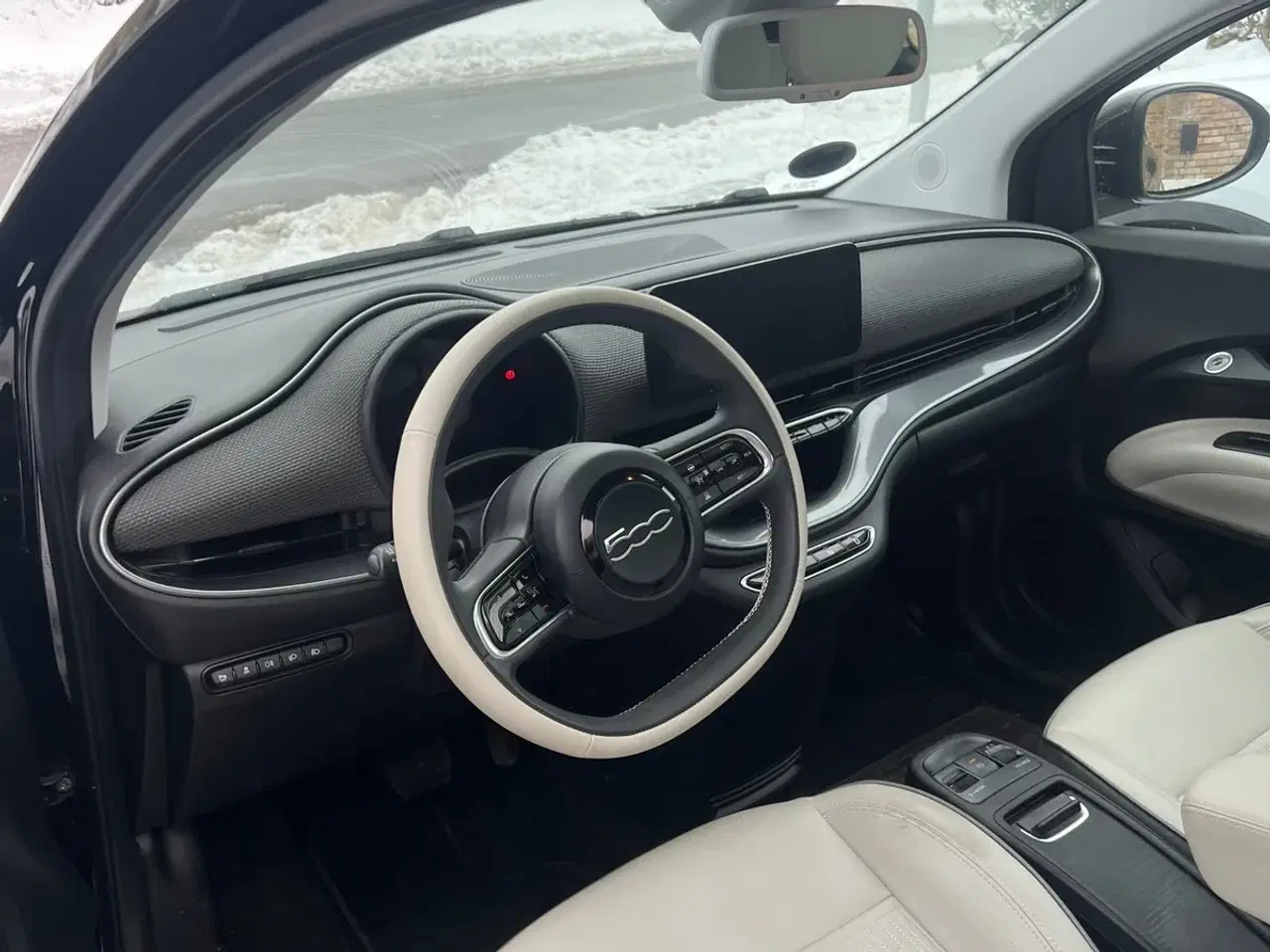 Billede 4 - Fiat 500e 42 la Prima