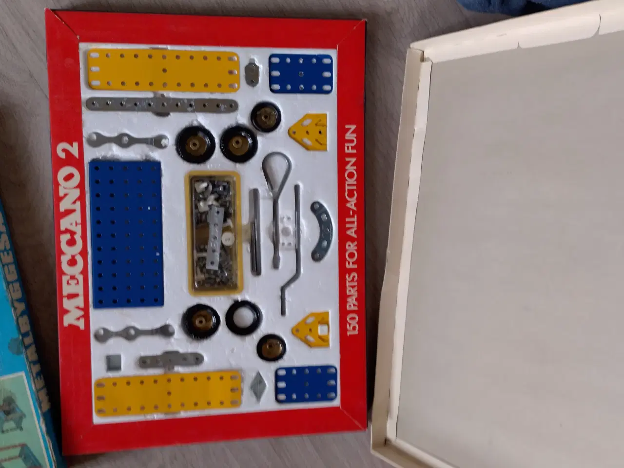 Billede 4 - Metallegetøj forskellige kasser