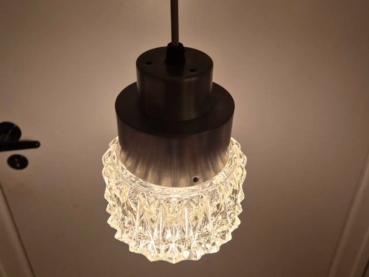 Billede 6 - Sød retrolampe i alu og glas