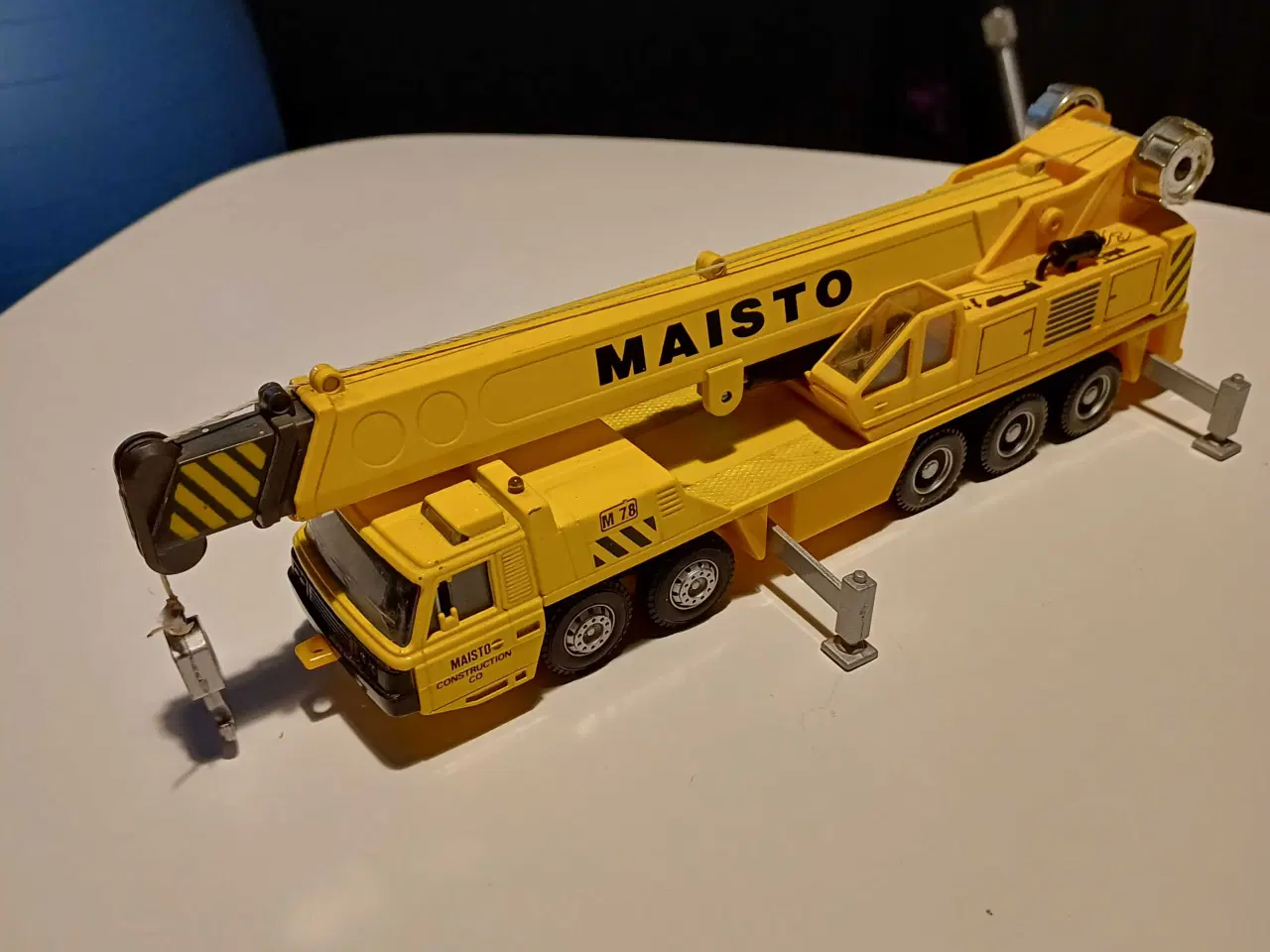 Billede 1 - Maisto mobilkran kan blive 55 høj