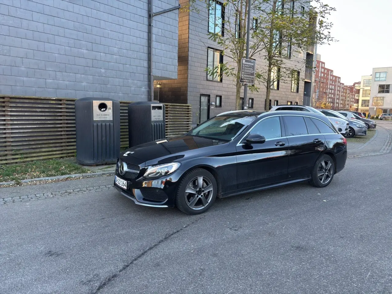 Billede 1 - Mercedes C220 d 2,2 AMG Line stc. aut.