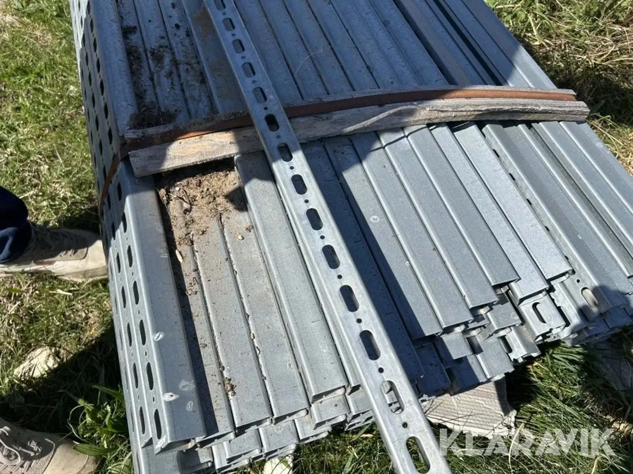 Billede 5 - Galvaniseret skinner ca. 130 styk