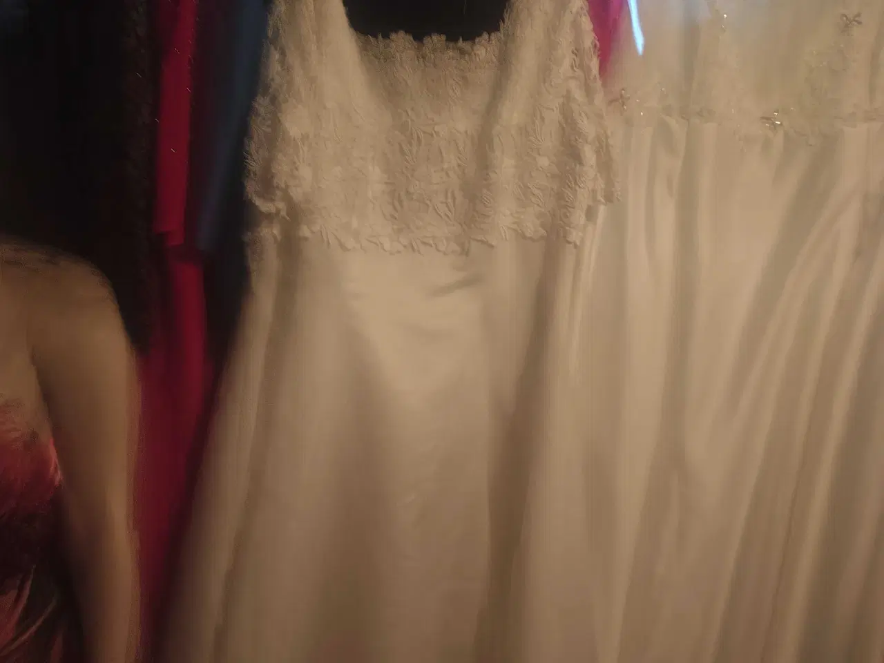 Billede 12 - Bryllupskjoler, flere forskellige