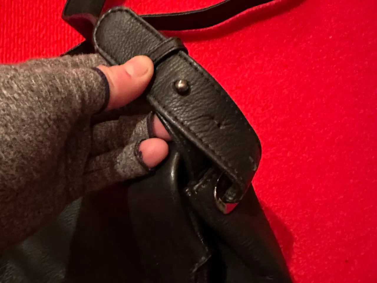 Billede 4 - Lille sød crossbody taske