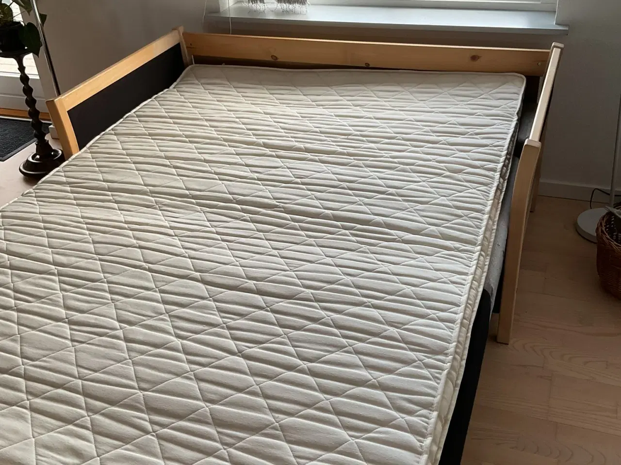 Billede 5 - 2 personers sovesofa i bøg