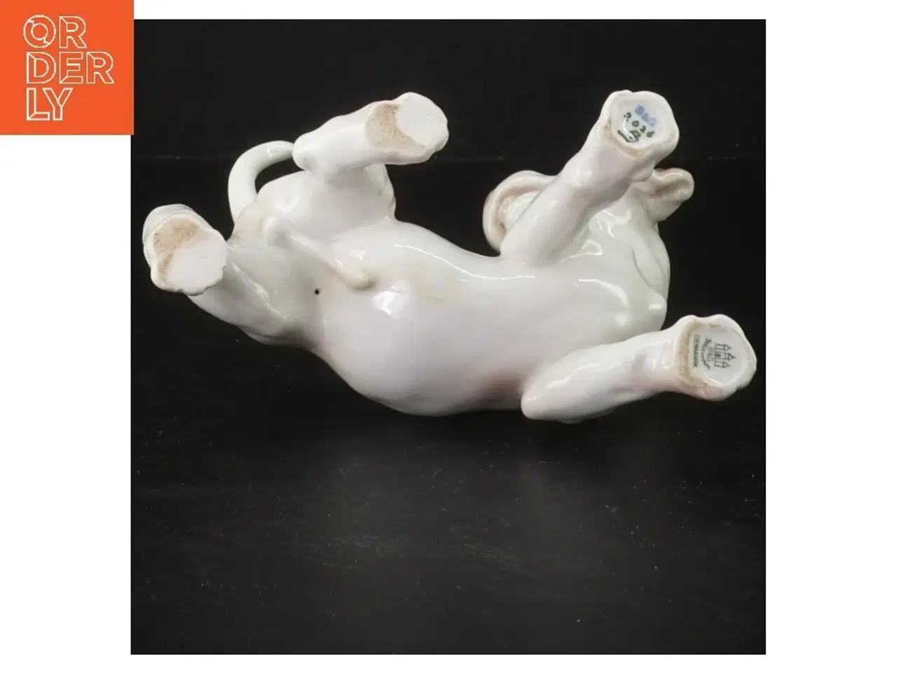 Billede 2 - Keramik hundefigur fra Bing Og Grøndal (str. 17 cm)