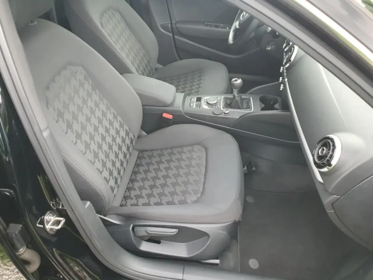 Billede 10 - Audi A3 1,6 TDi 110 Ambiente Sportback Van