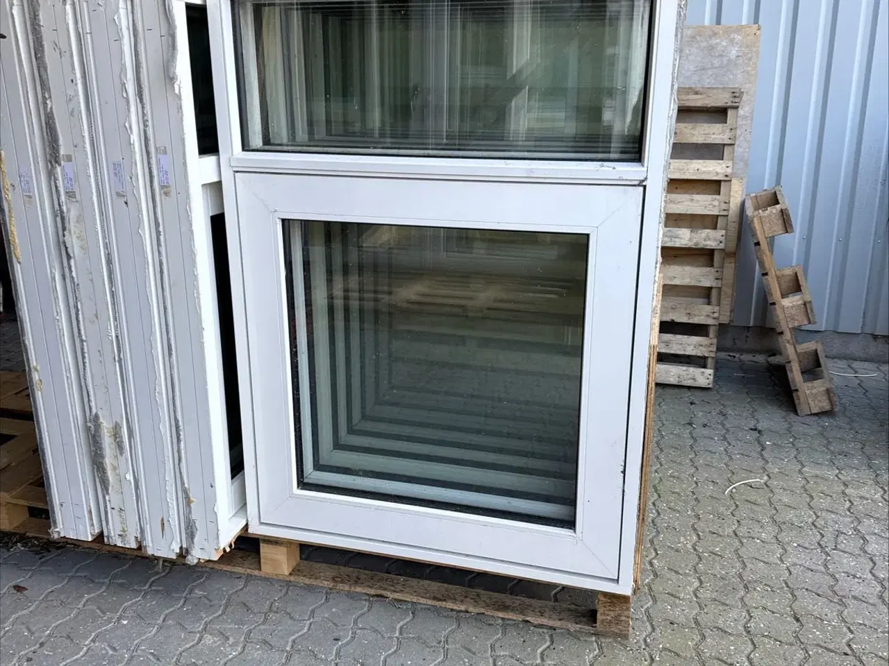 Billede 1 - 2-lags træ/alu vinduer