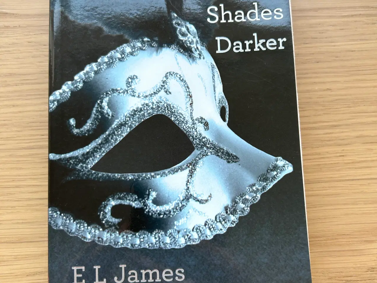 Billede 2 - 📚 Fifty Shades-trilogien – Bogpakke (Engelsk & Da