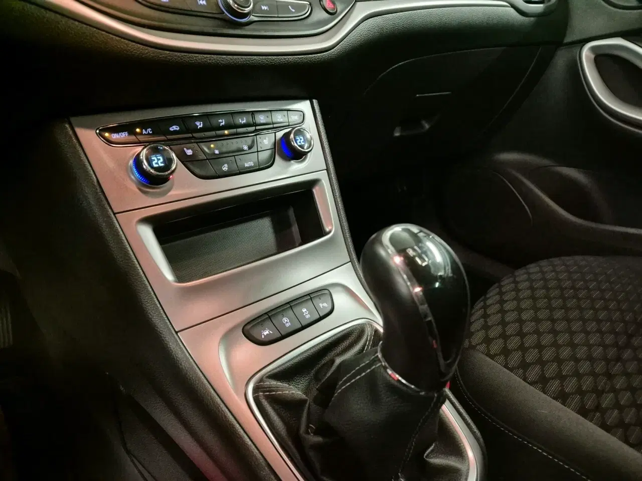 Billede 14 - Opel Astra Sports Tourer 1,6 CDTI Excite 136HK Stc 6g