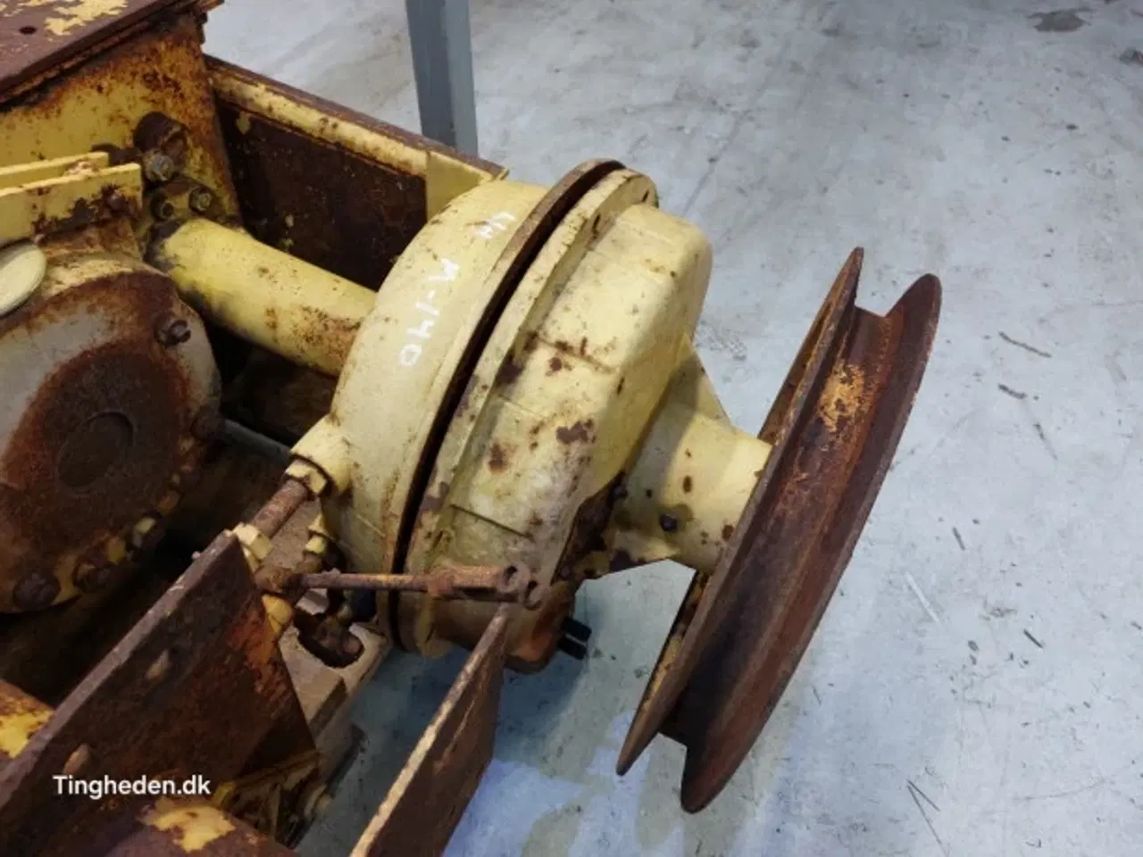 Billede 16 - New Holland M140 Foraksel