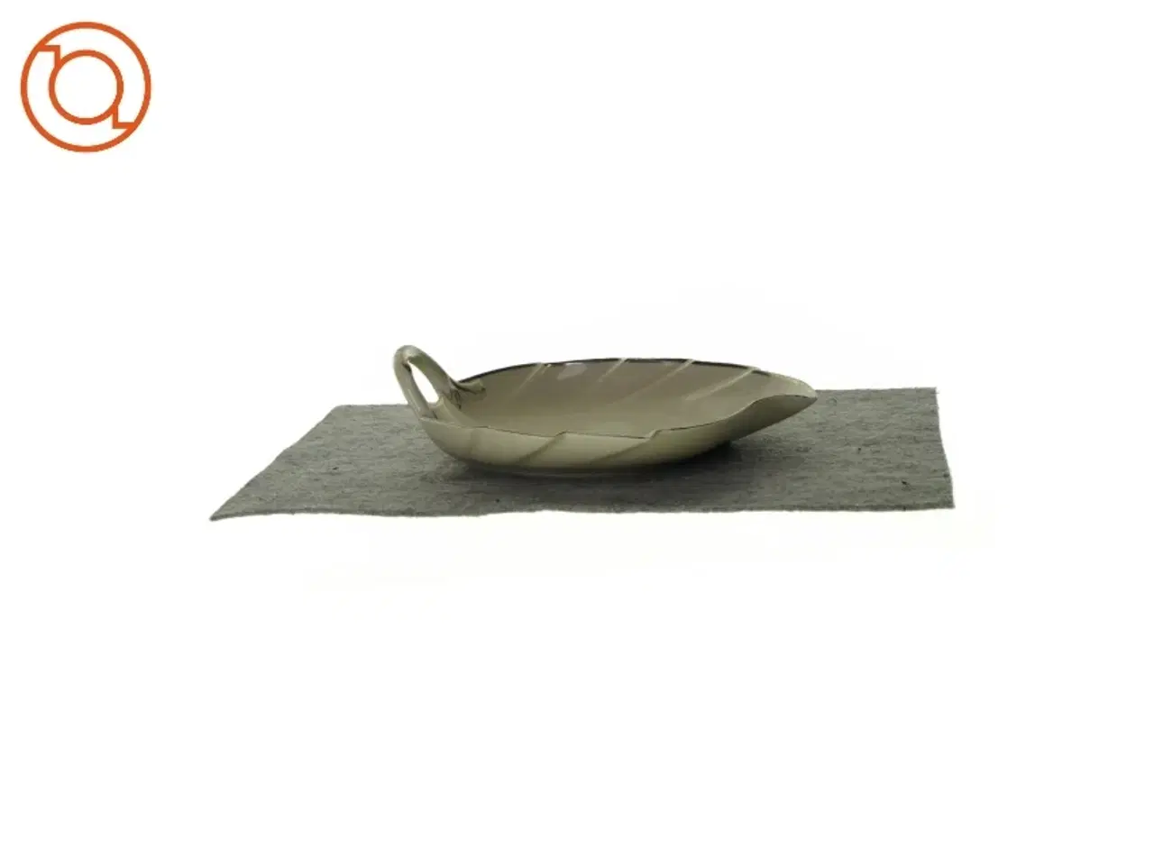Billede 3 - Dekorativt fad  fra Ukendt (str. LB:28x21cm)
