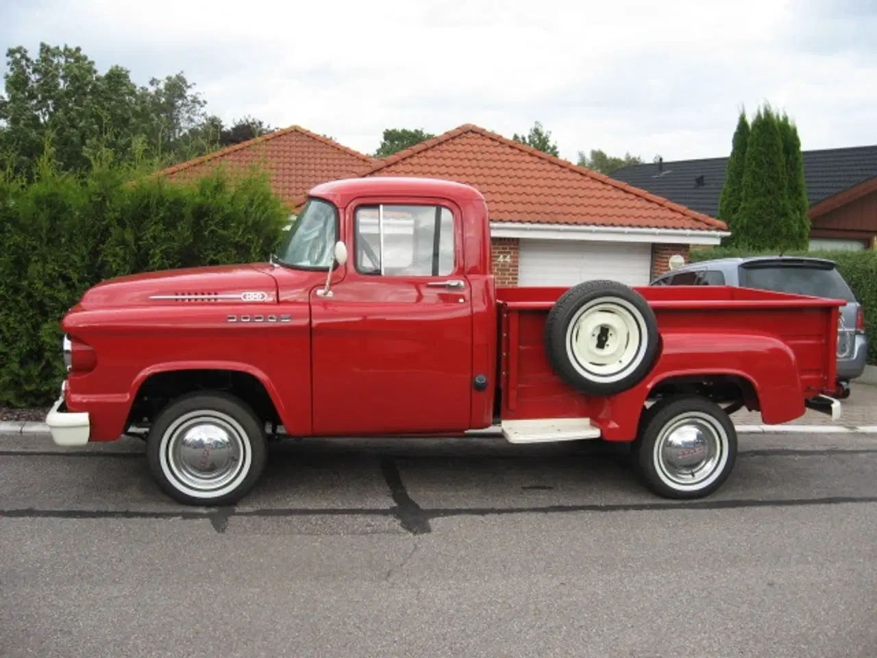 Billede 1 - Dodge D 100 Utiline (Stepside) V8 