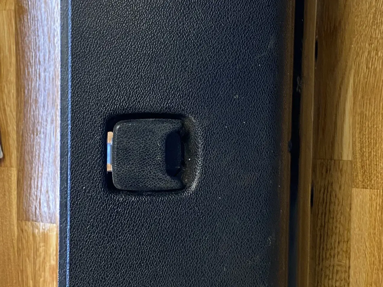 Billede 1 - Handskerum til Opel Kadett c 