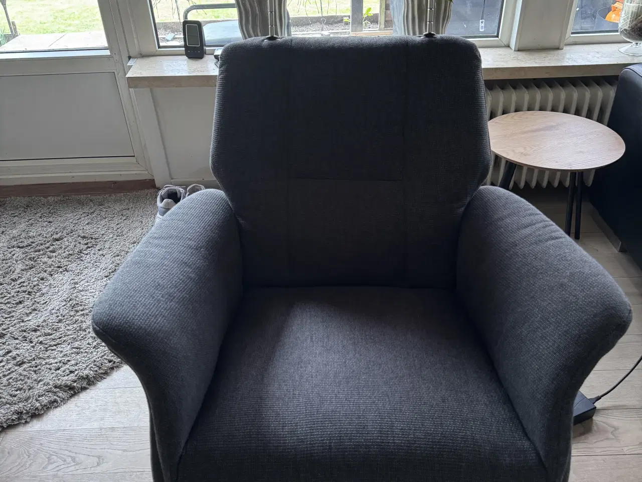 Billede 3 - Brun Elektrisk hvilestol med USB-stik 