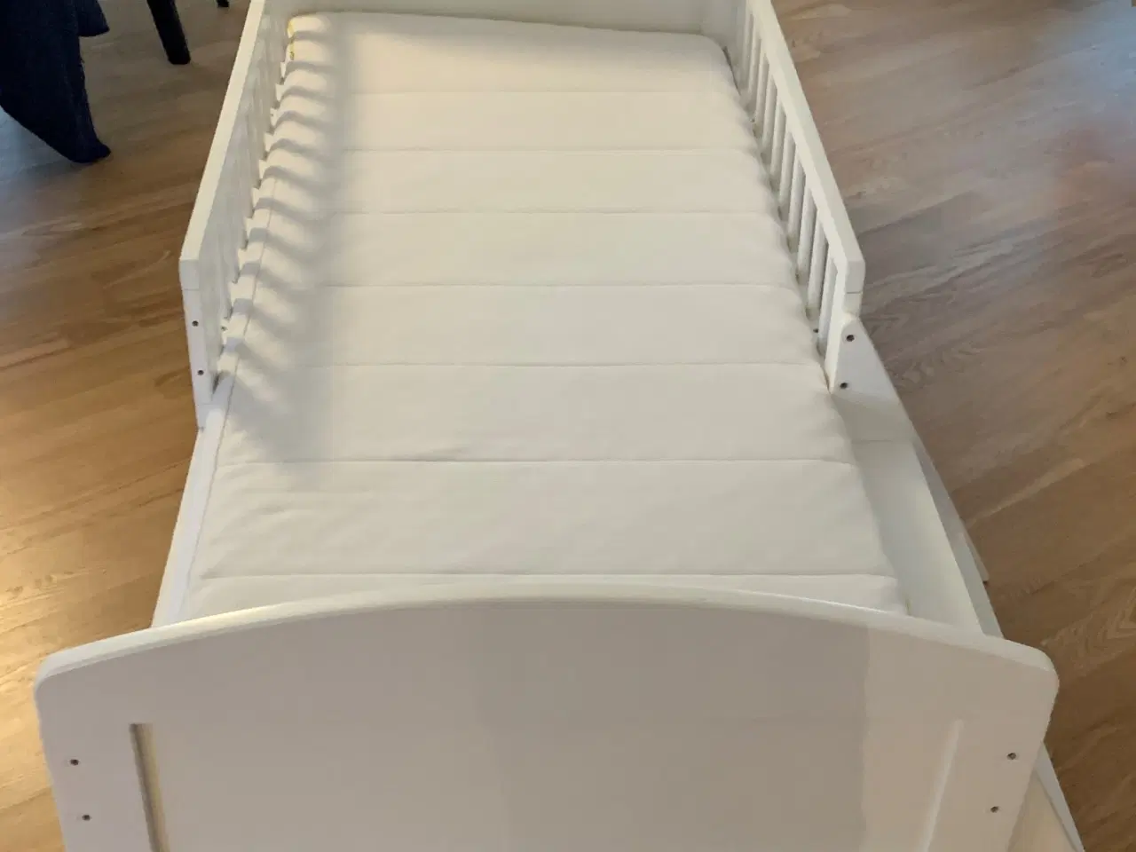 Billede 2 - Junorseng m. lille trappe (Basson Baby)