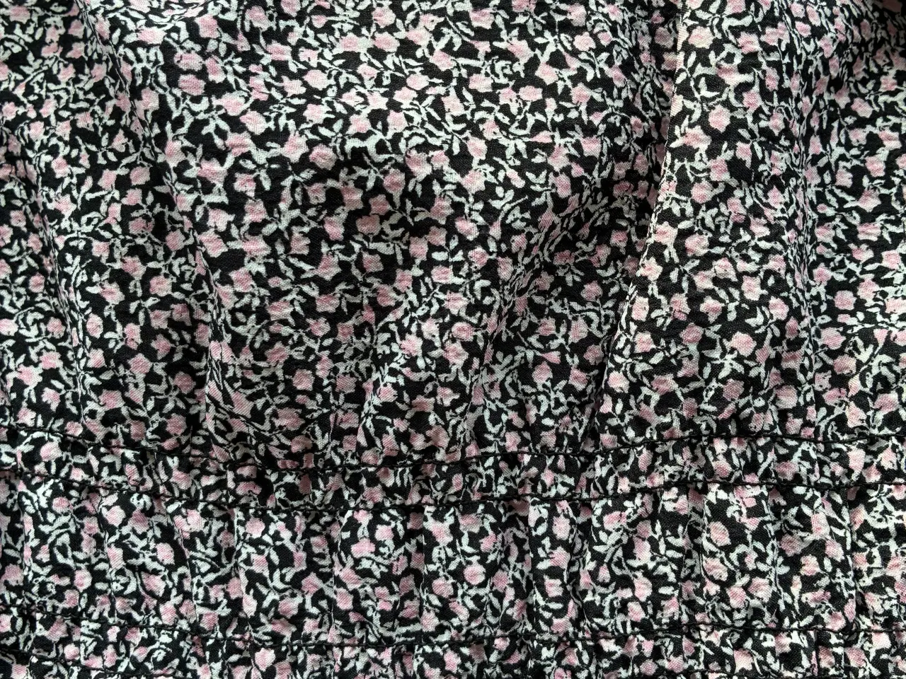 Billede 5 - H&M bluse str. M