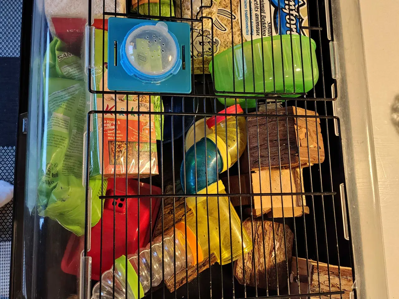 Billede 4 - Stort gnaverbur med en masse tilbehør