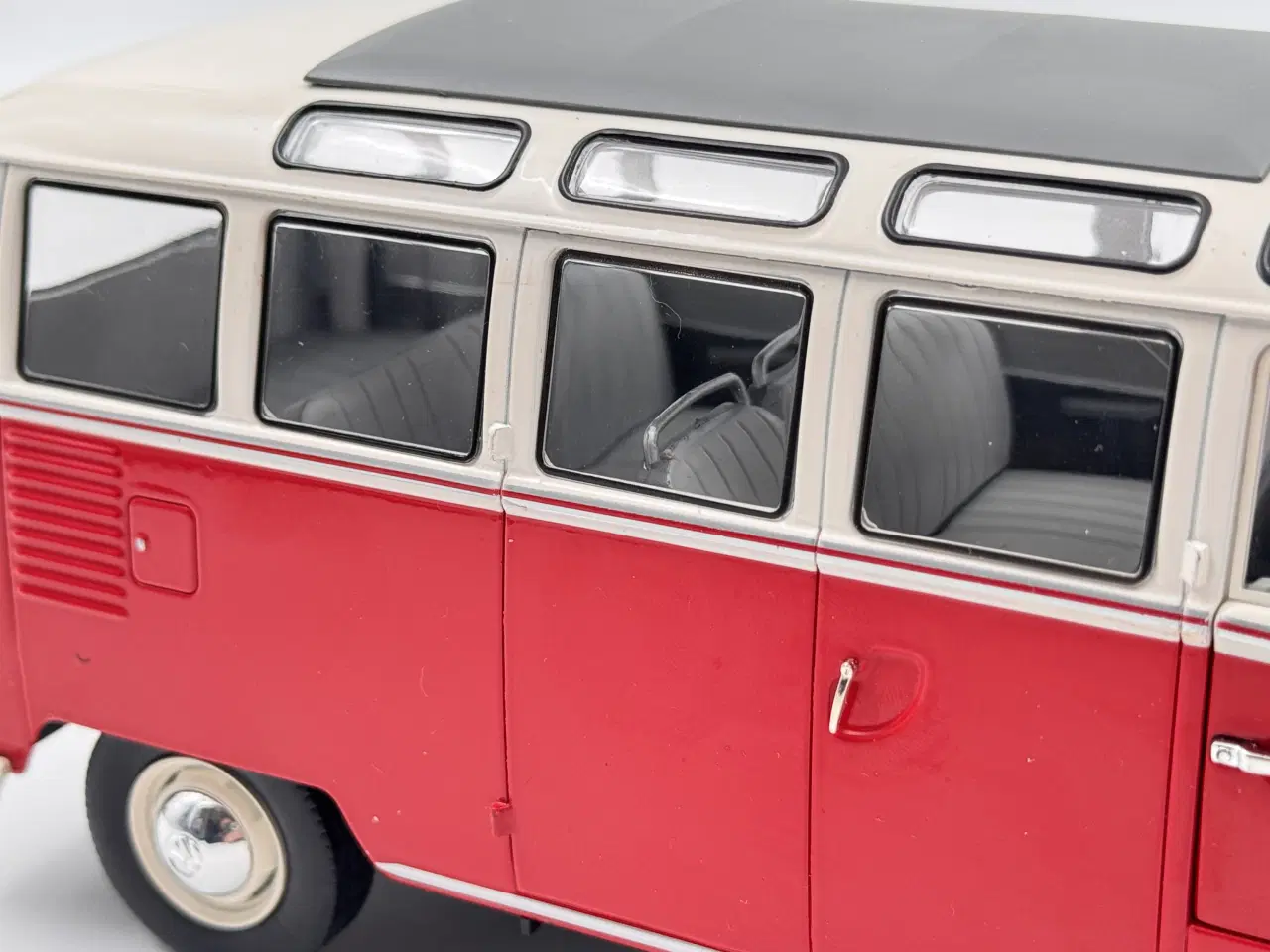 Billede 6 - 1962 VW T1 Samba Splitbus 1:18