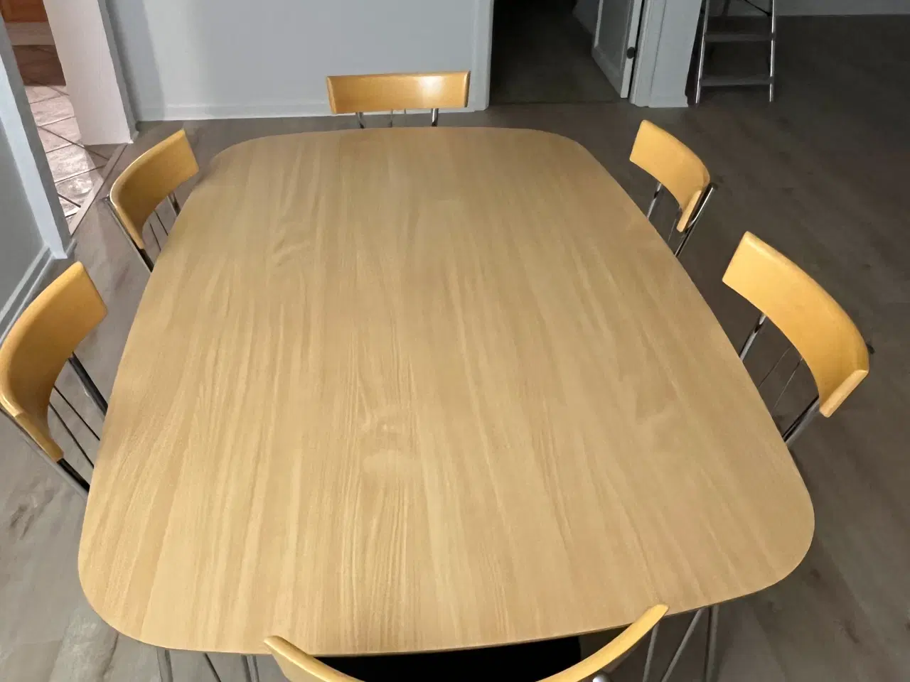 Billede 3 - Spisebord i bøgefiner