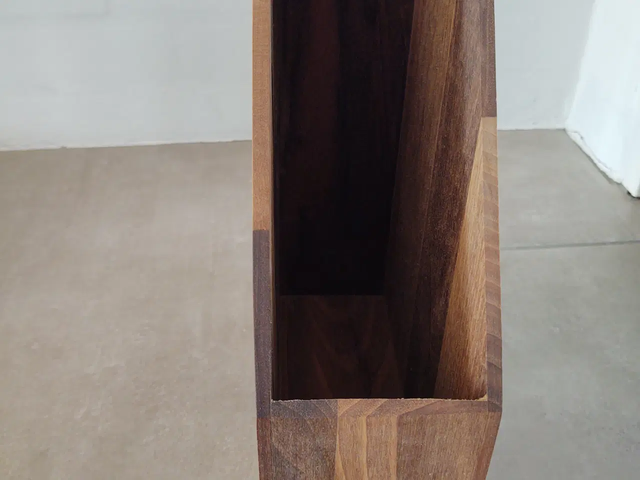 Billede 7 - Helt ny bogkasse. Aldrig anvendt.