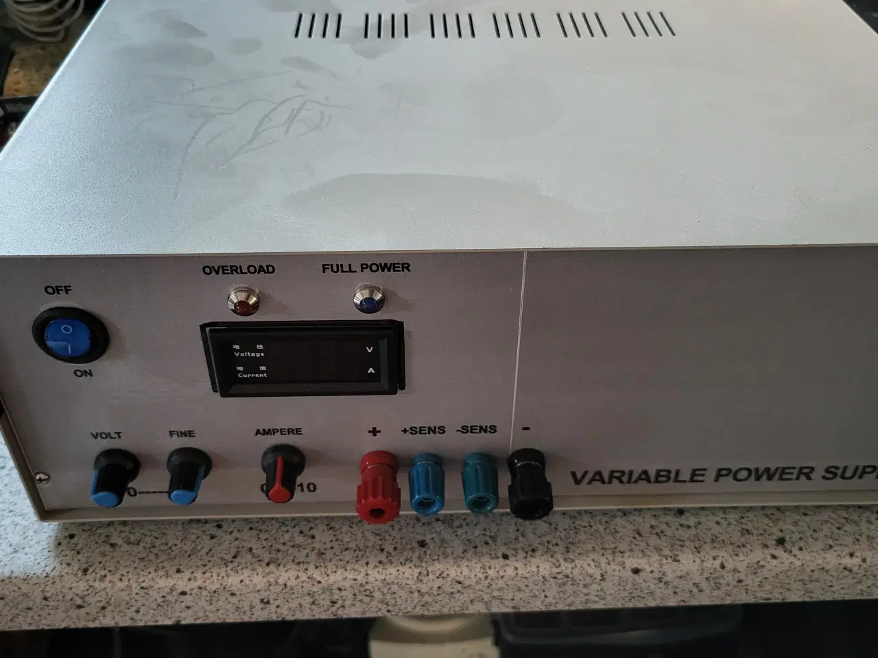 Billede 3 - Variable strømforsyning 0-35 Volt 0-10 Ampere