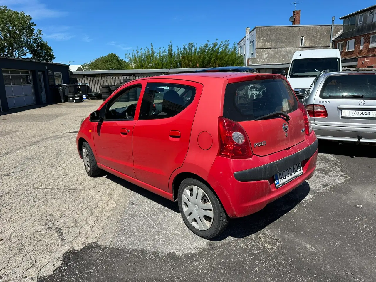 Billede 3 - Nissan Pixo m/ nummerplader