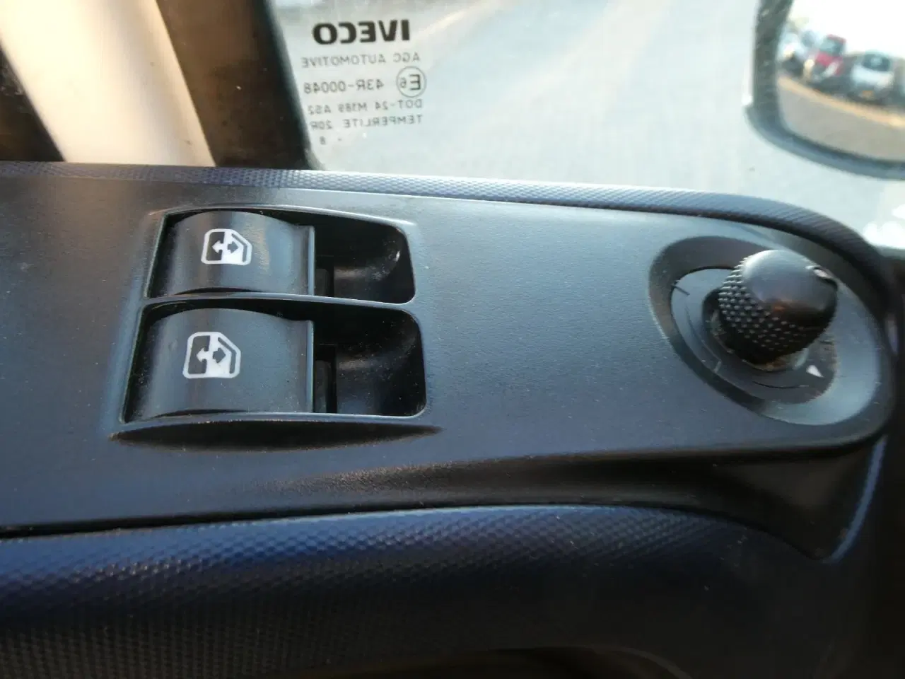 Billede 5 - Iveco Daily 2,3 35S16 Alukasse m/lift AG8