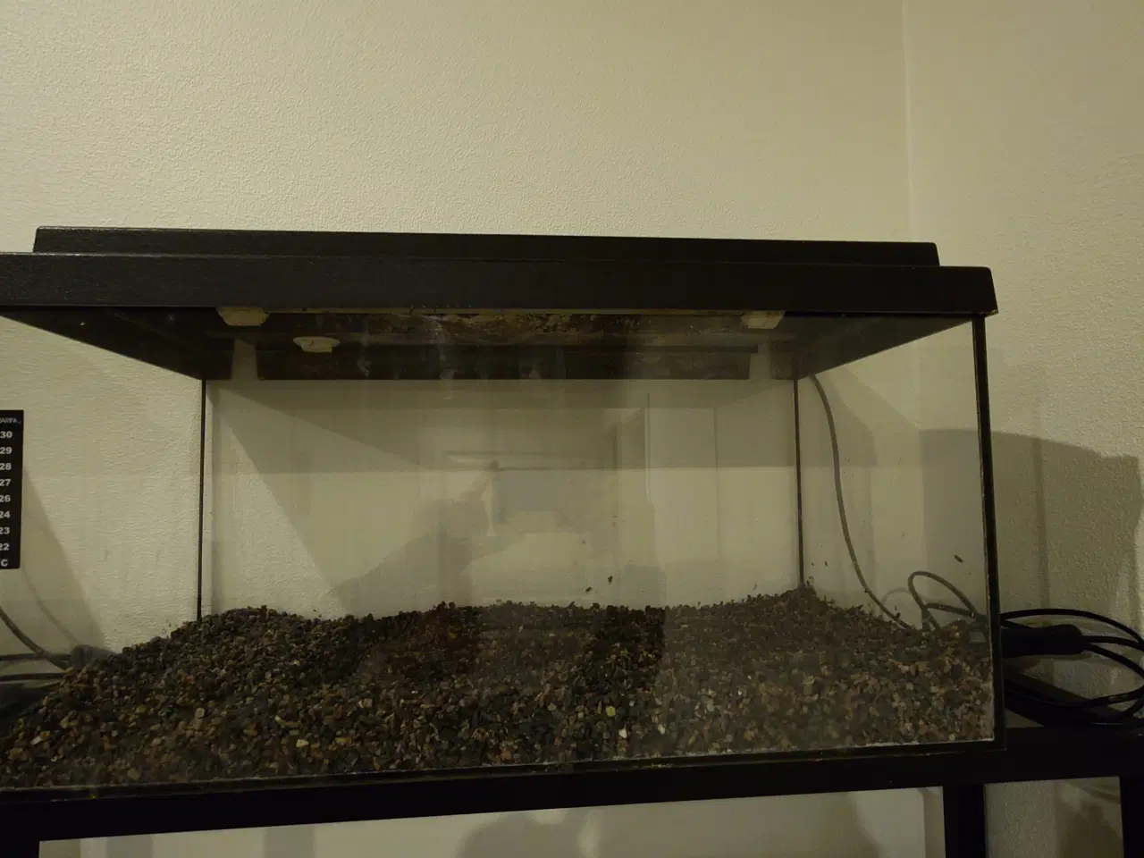 Billede 3 - Akvarie reol