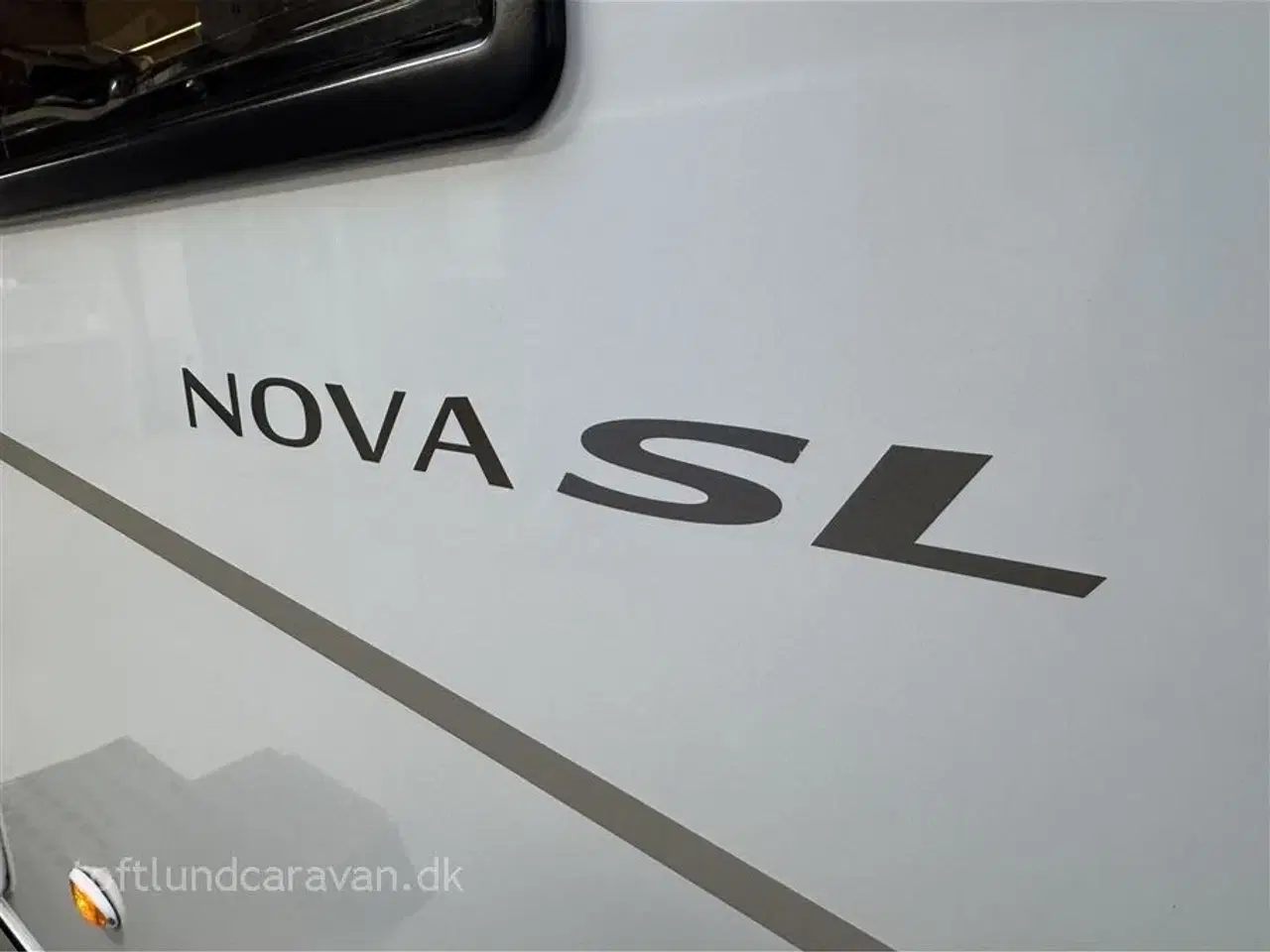 Billede 16 - Hymer Eriba Nova 495 SL LUKSUSVOGN, Enkeltsenge.
