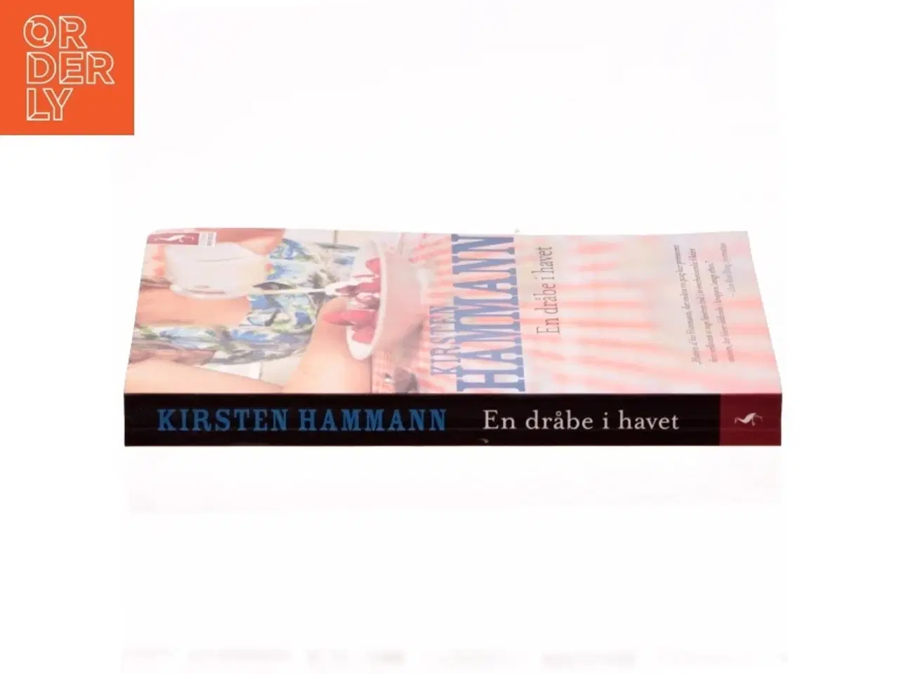 Billede 2 - En dråbe i havet : roman af Kirsten Hammann (Bog)