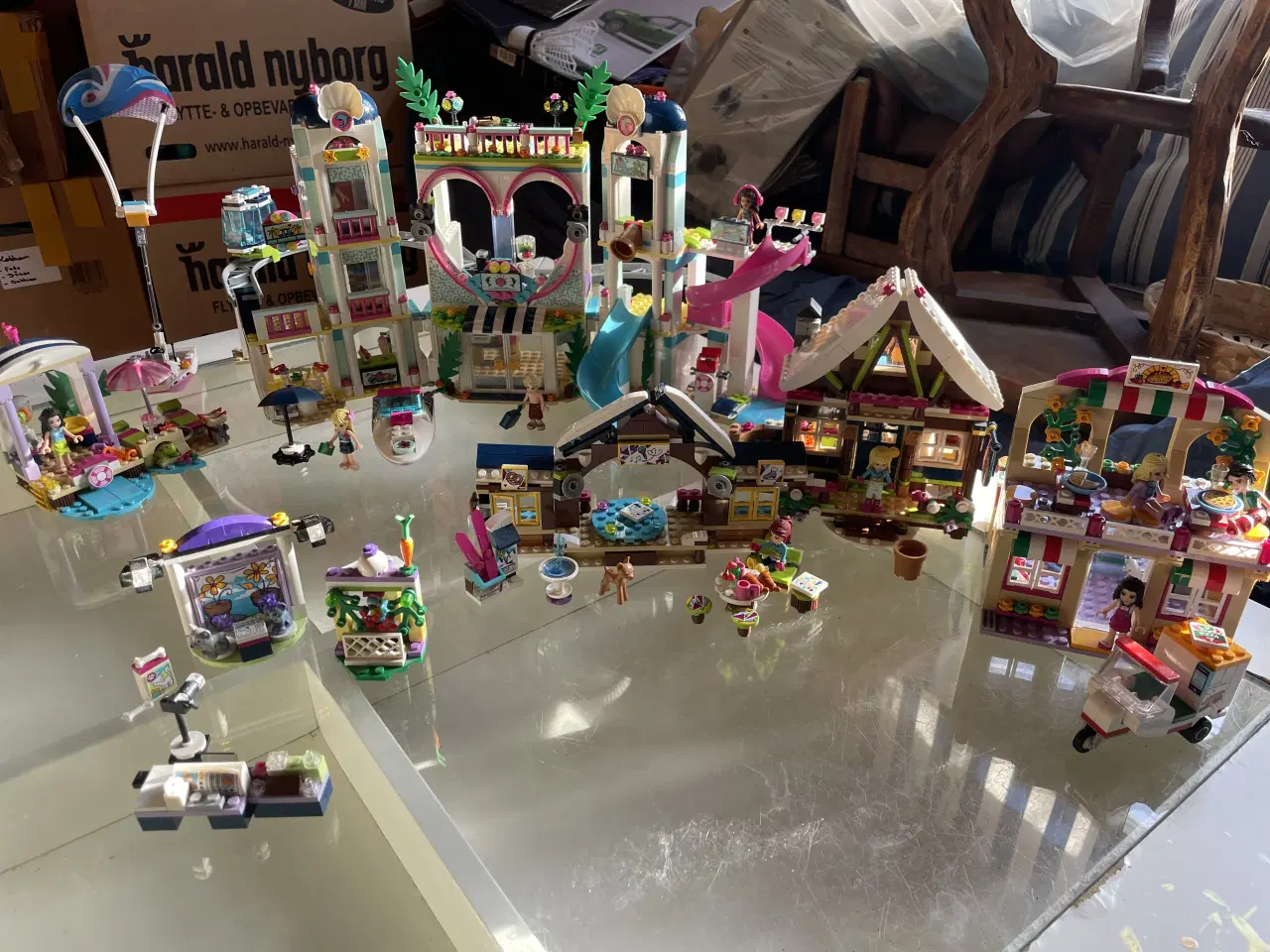 Billede 1 - Sælger Lego friends 