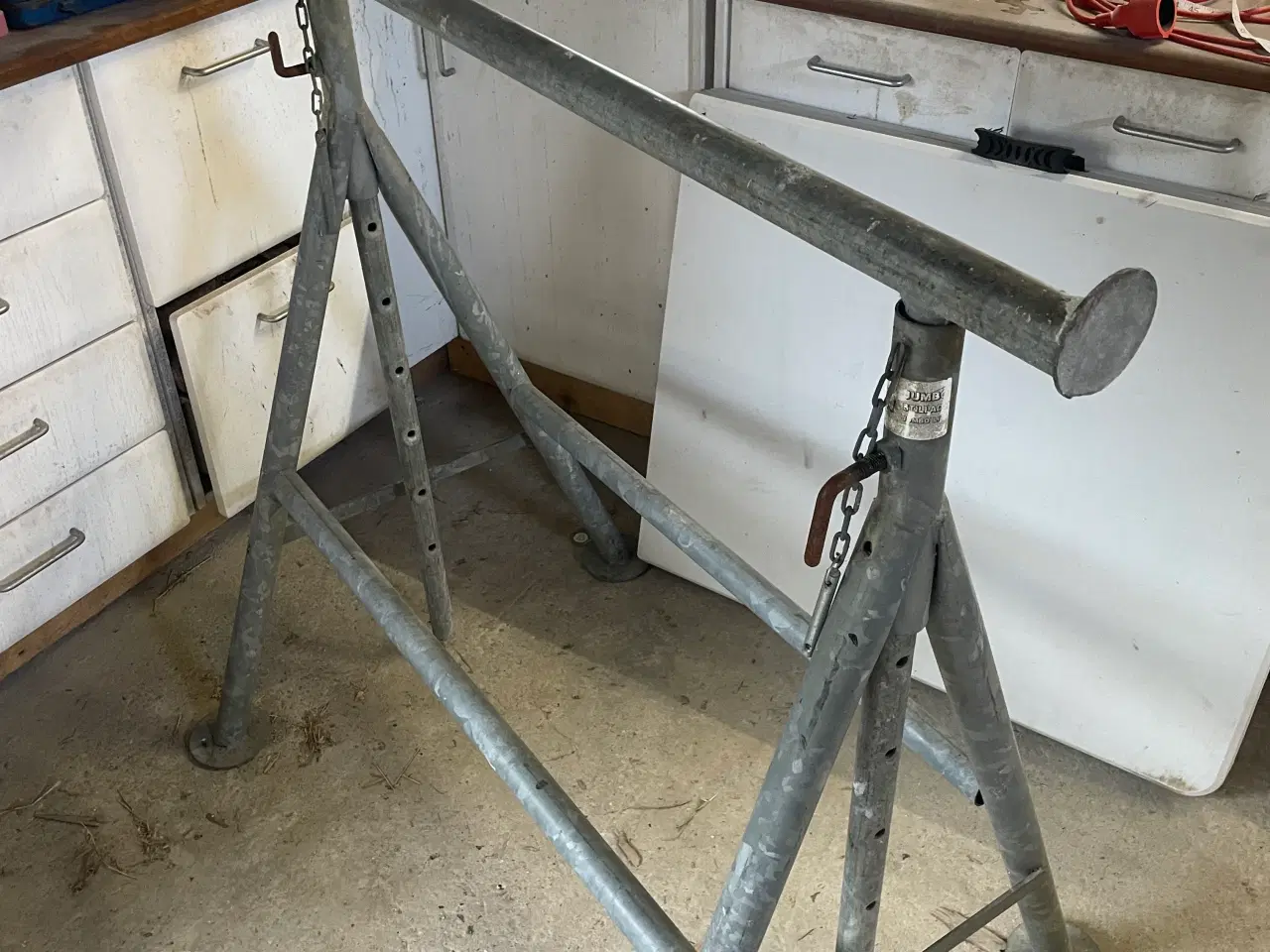 Billede 1 - 4 stk jumbo stilladsbukke