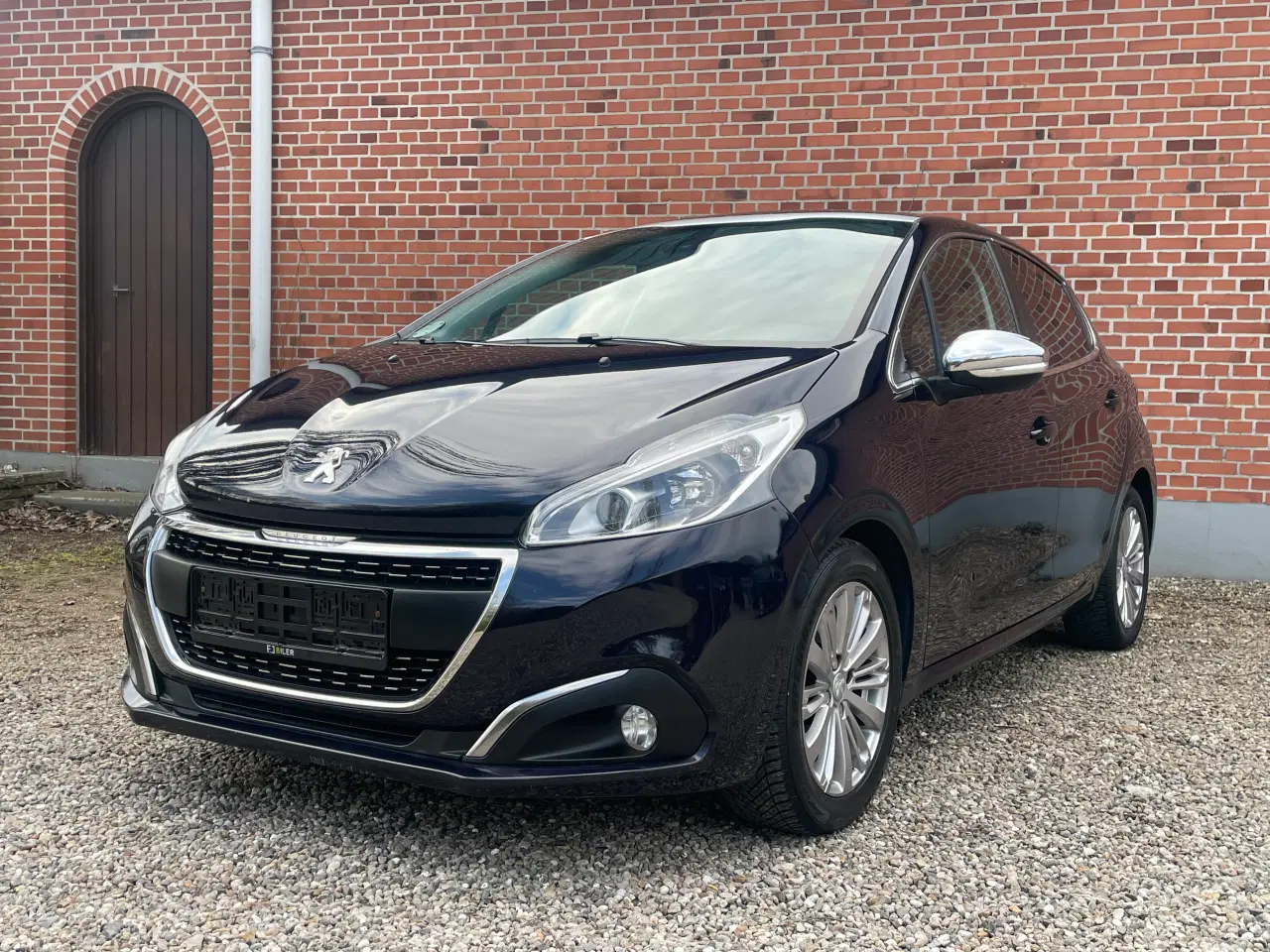 Billede 1 - Peugeot 208 1,6 BlueHDi 100 Selection Sky