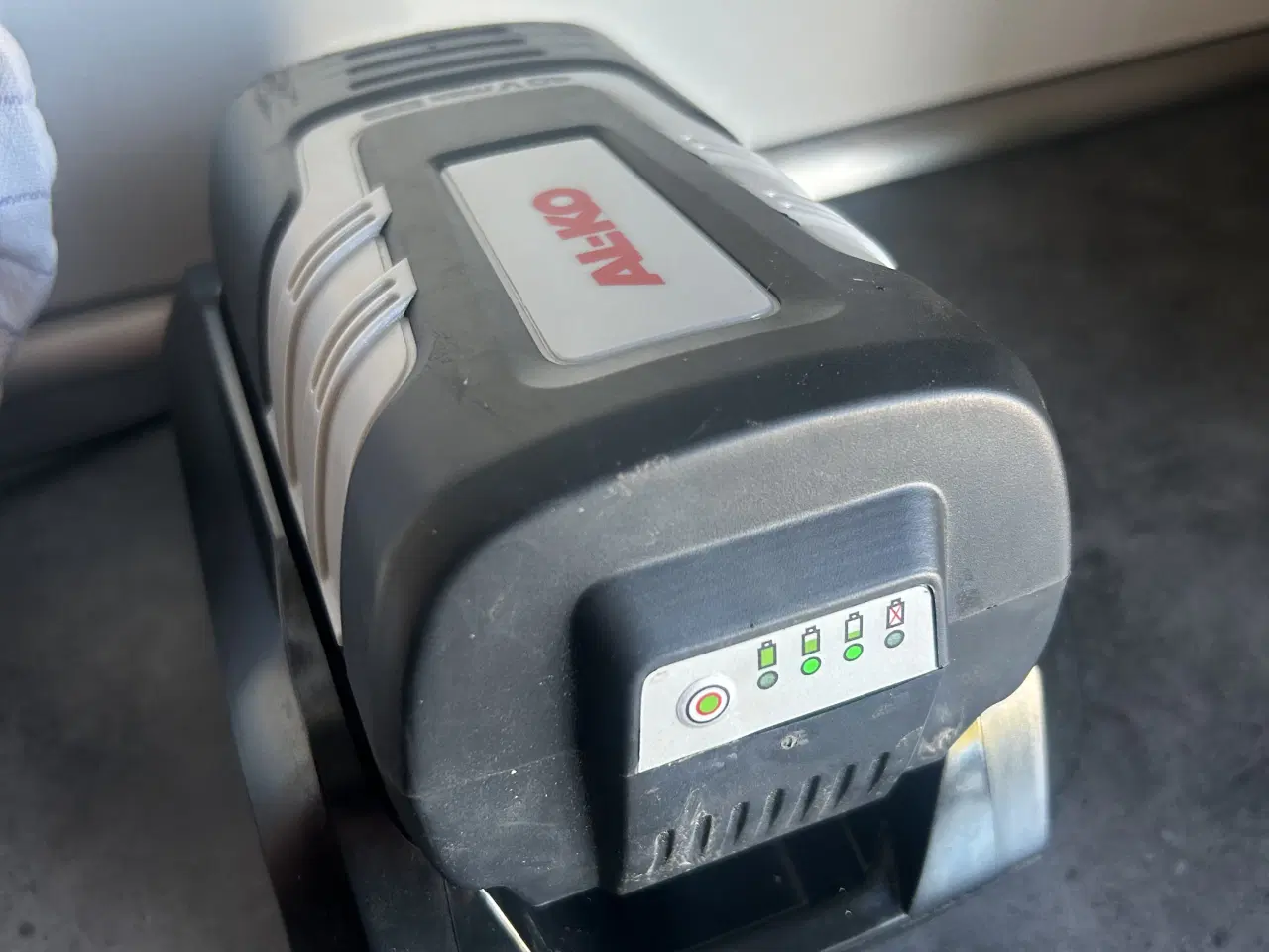 Billede 1 - Al ko plæneklipper batteri 