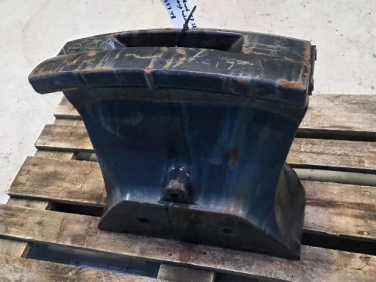 Billede 6 - New Holland T7 Frontvægt Holder 84232748