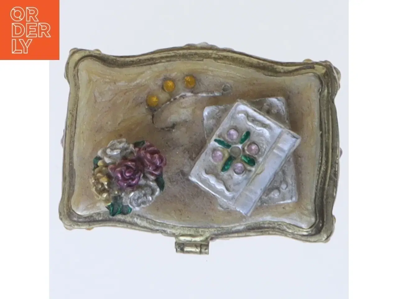 Billede 3 - Dekorativ smykkeskrin med blomstermotiv (str. 5 cm)
