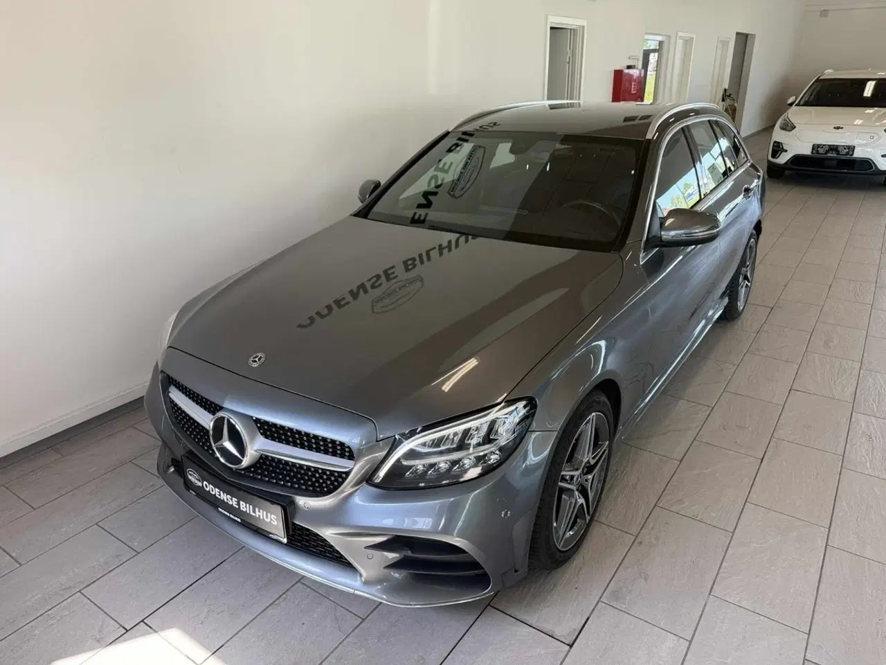 Billede 1 - Mercedes C220 d 2,0 AMG Line stc. aut.